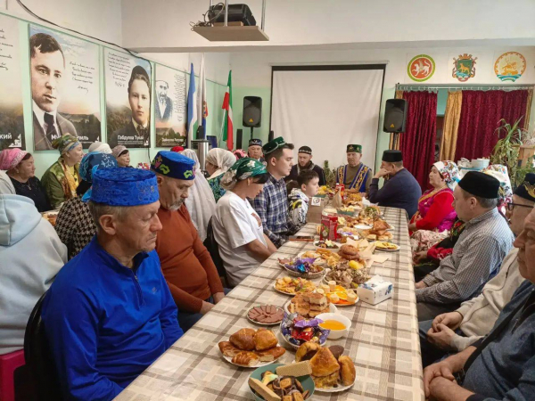 Во Владивостоке прошёл &laquo;Коран ашы&raquo; в честь Ураза байрам