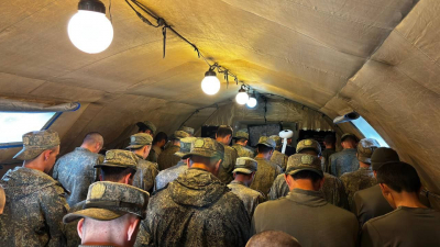 Единство веры и службы: Мусульманские военнослужащие проводят молитвы во время учений в Приморском крае